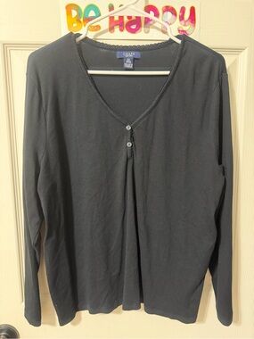 Chaps Black Long-Sleeve V-Neck Button Front Knit Top